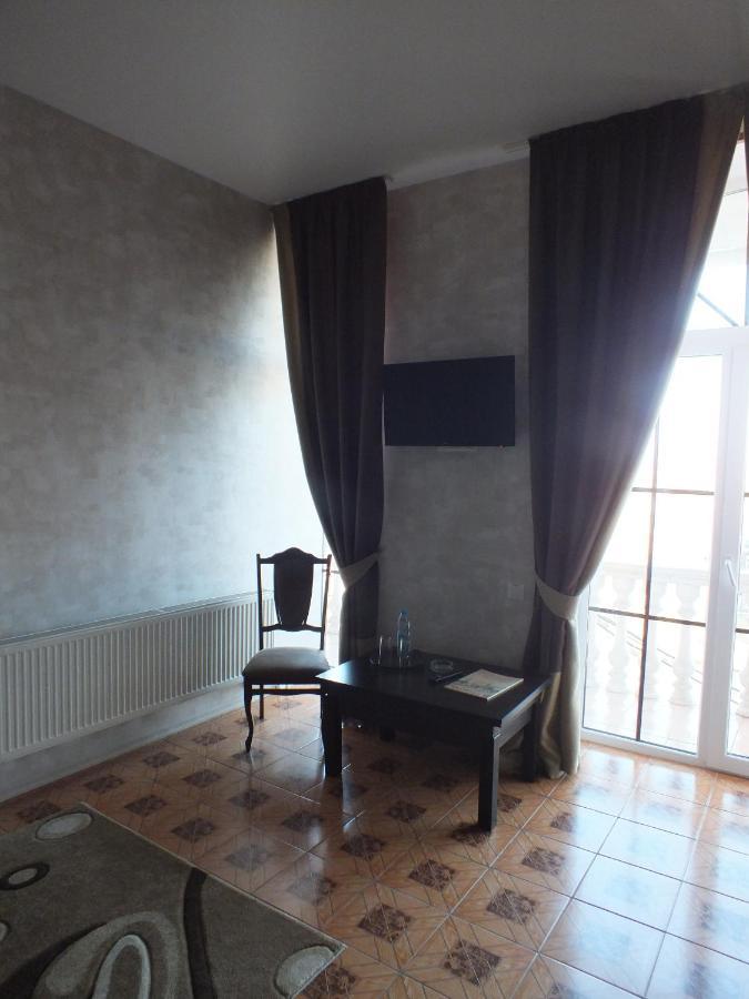 Melitopolʼ Vorontsovskiy Hotel מראה חיצוני תמונה