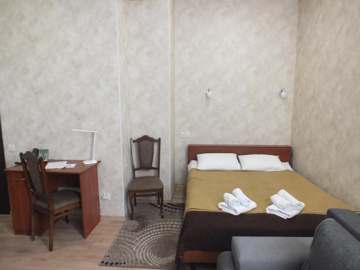 Melitopolʼ Vorontsovskiy Hotel מראה חיצוני תמונה