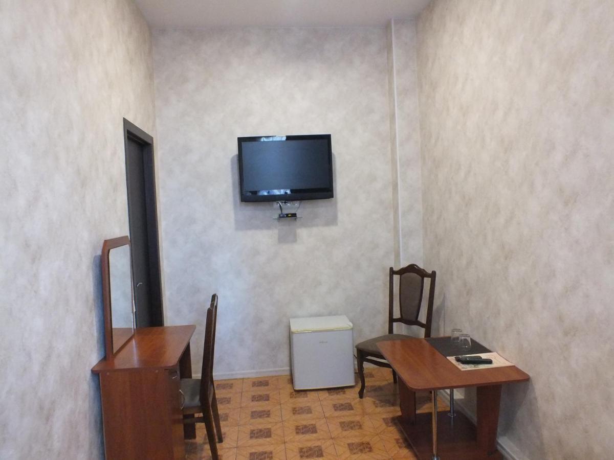 Melitopolʼ Vorontsovskiy Hotel מראה חיצוני תמונה