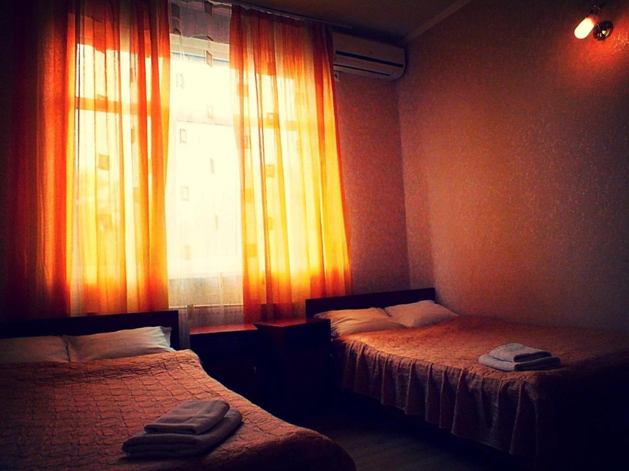 Melitopolʼ Vorontsovskiy Hotel מראה חיצוני תמונה