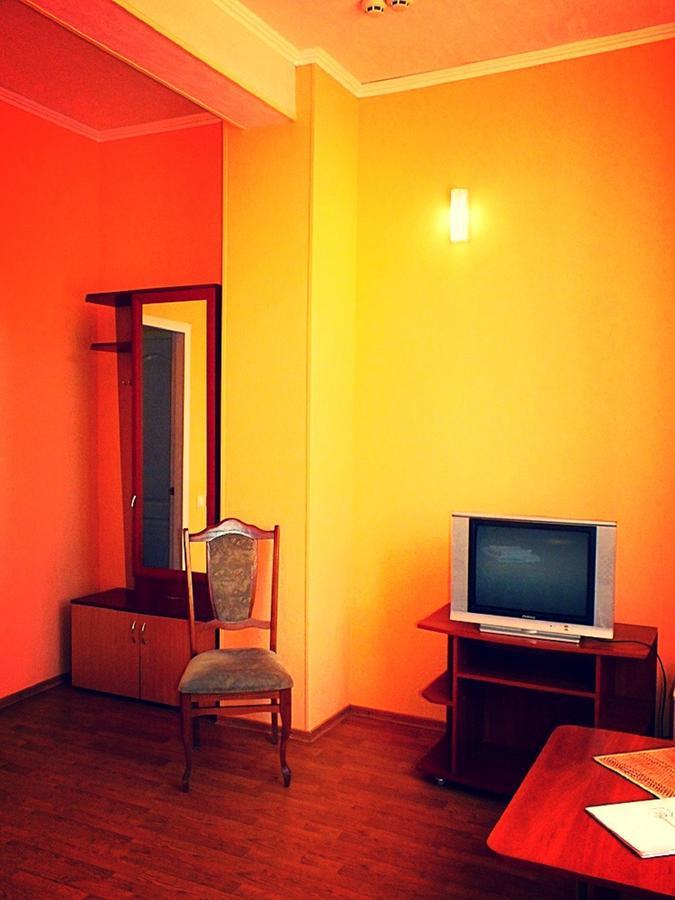 Melitopolʼ Vorontsovskiy Hotel מראה חיצוני תמונה